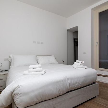 Piazza Del Lago Suites Menaggio Exterior foto